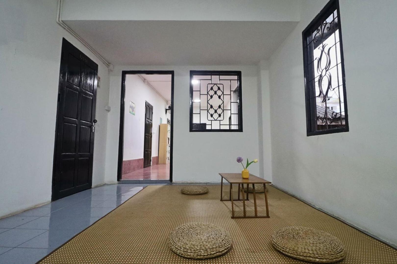 Lucky Hostel หลวงพระบาง ภายนอก รูปภาพ